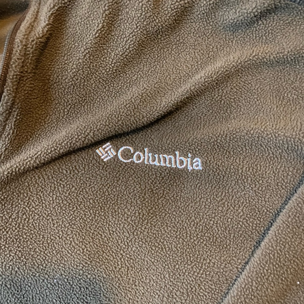 Columbia long sleeve fleece top